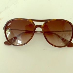 Tortoise ray ban aviators